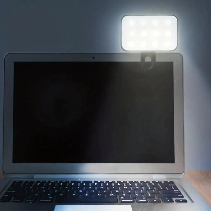 Ultimate Clip-on Selfie Light